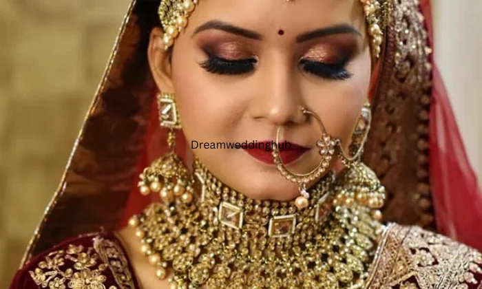 modern makeup Studio